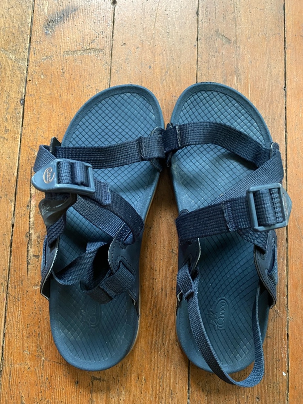 Chaco Navy Outdoor Strappy Sandals womens 6 lightweight